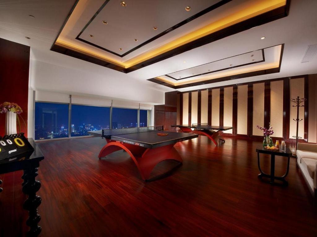 ดองวู นิว เซ็นจูรี แกรนด์ โฮเต็ล หูชู Hotel หูโจว ภายนอก รูปภาพ